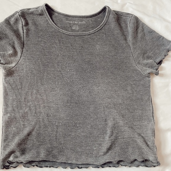 washed out gray lettuce edge crop top - Picture 1 of 3